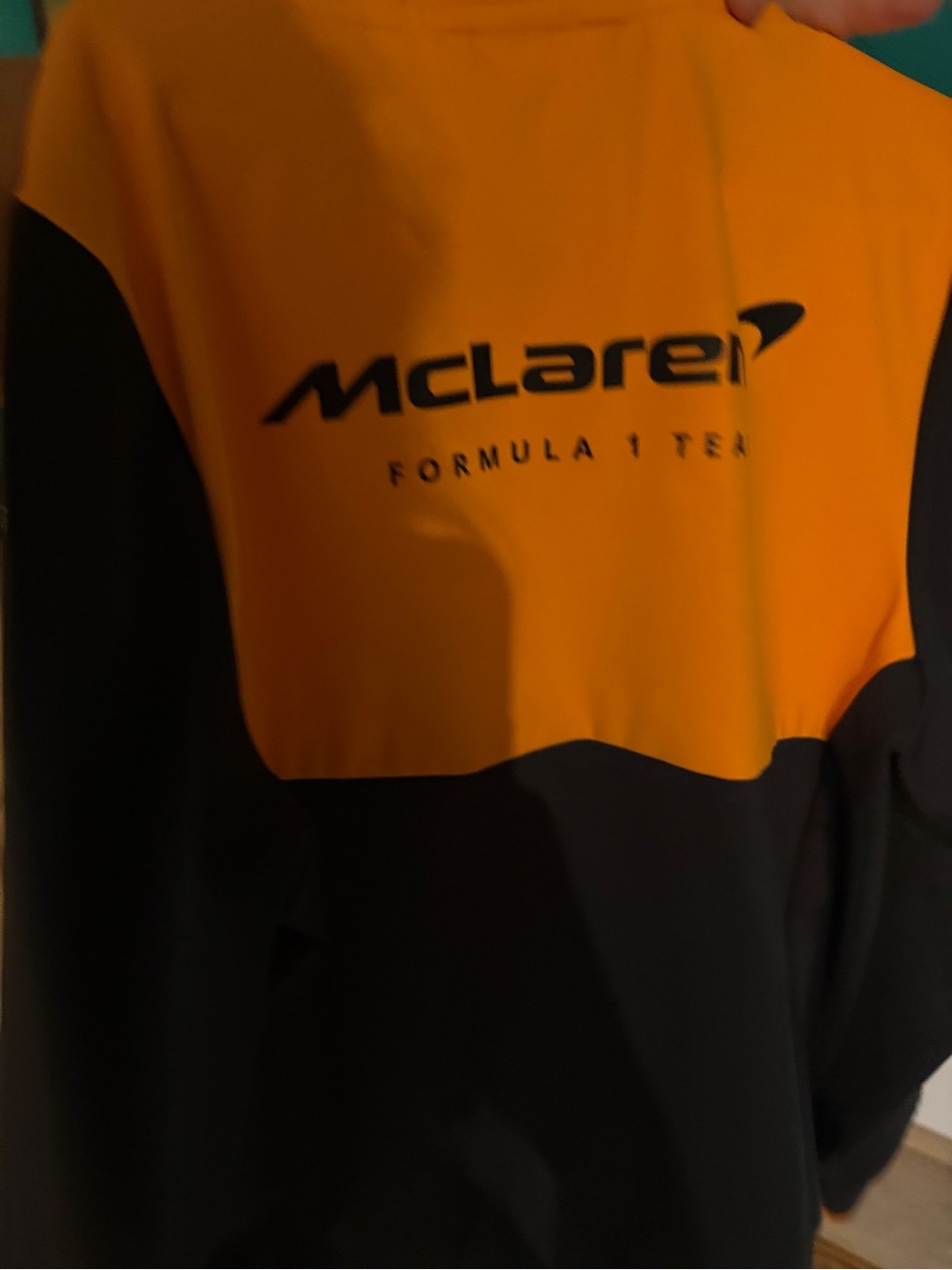 McLaren Formula 1 Team Black & Orange Pullover Youth M, worn twice